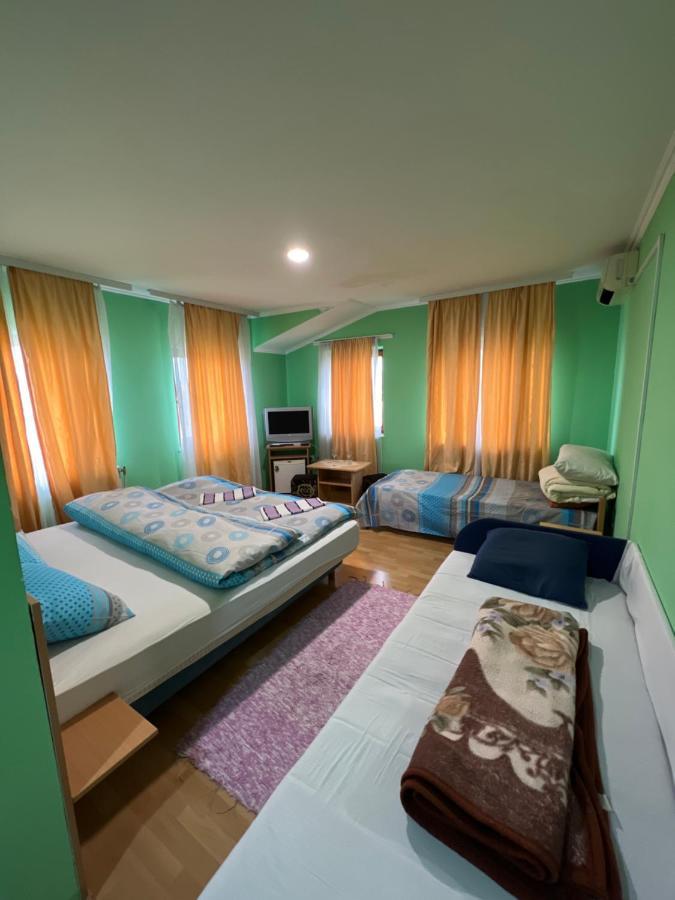 Ribarska Prica-Restoran Pansion Prijedor Bed and Breakfast Exteriör bild